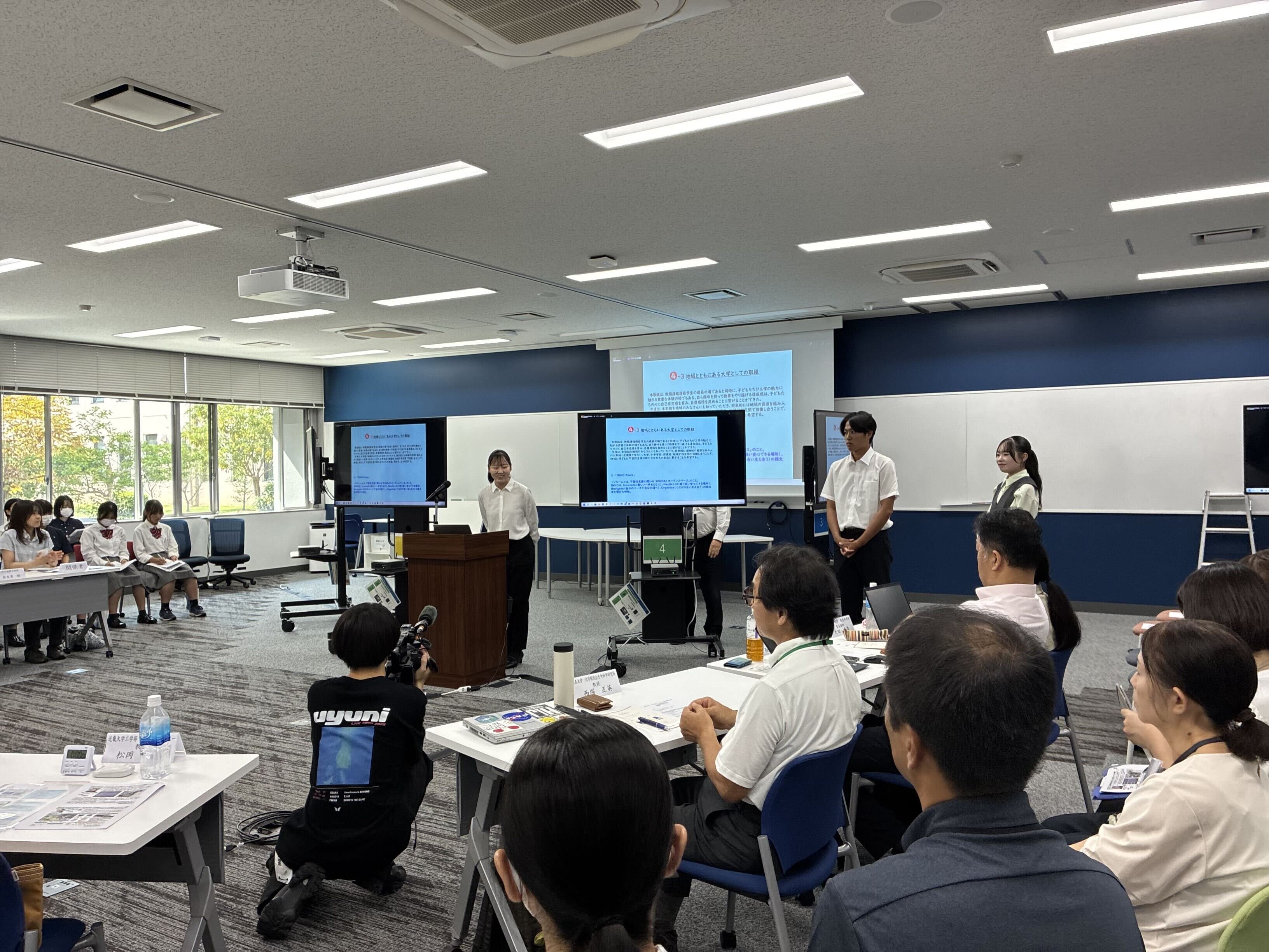IMG_7309(学生3名).jpg