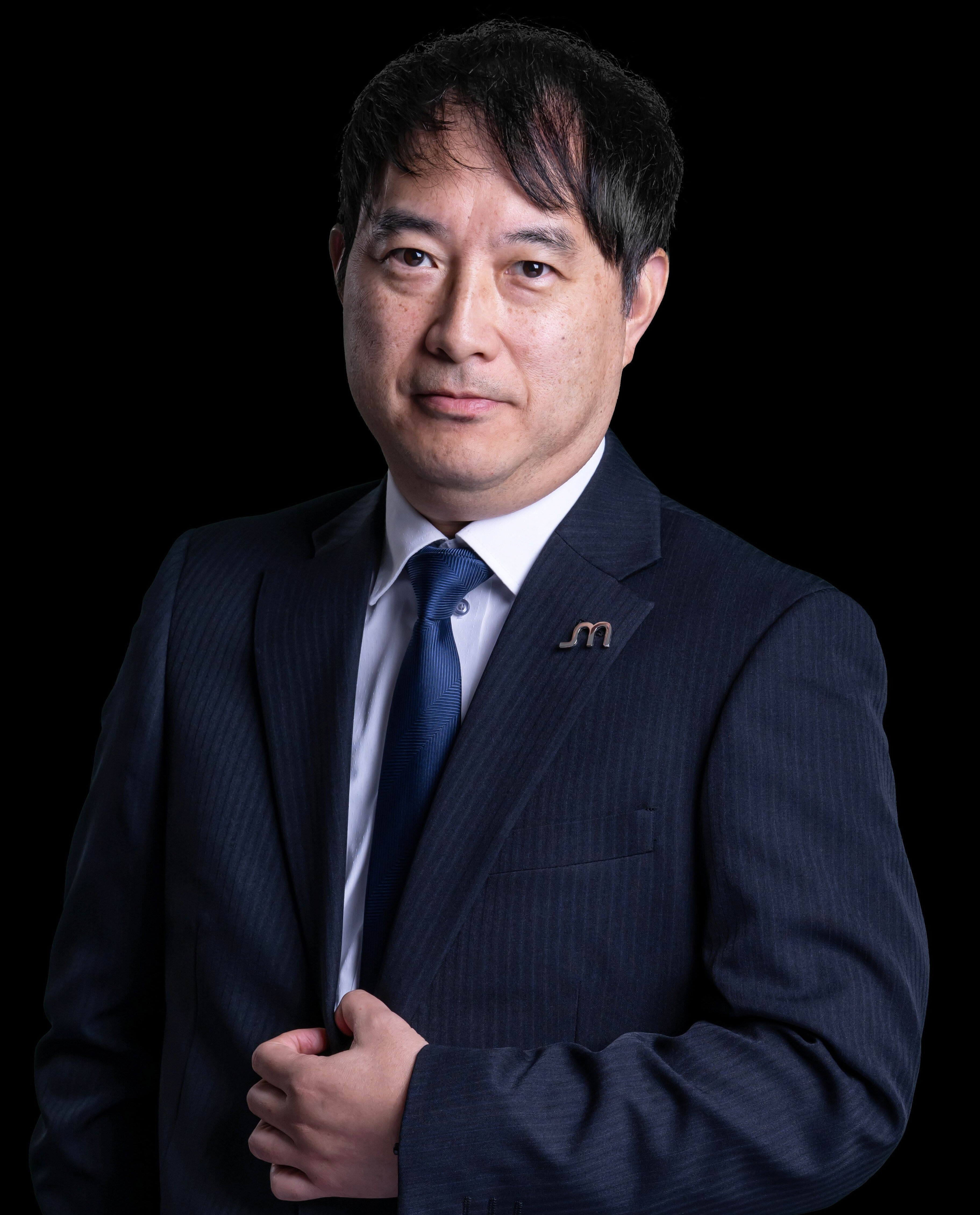中西画像lightトリミング.jpg